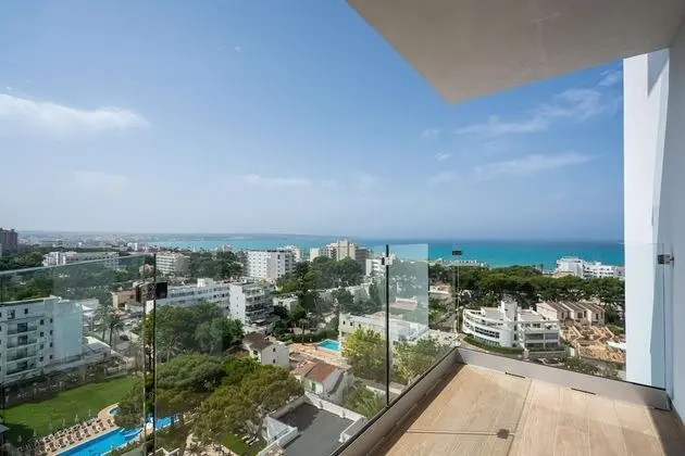 Tek Büyük Yataklı Oda, Balkon, Deniz Manzaralı