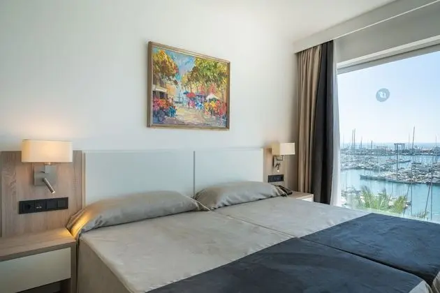 Tek Büyük Yataklı Oda, Deniz Manzaralı (1 adult + 2 children)