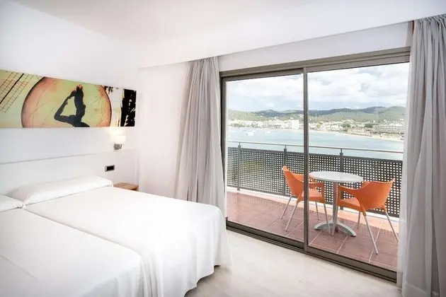 Superior Tek Büyük Yataklı Oda, Balkon, Deniz Manzaralı