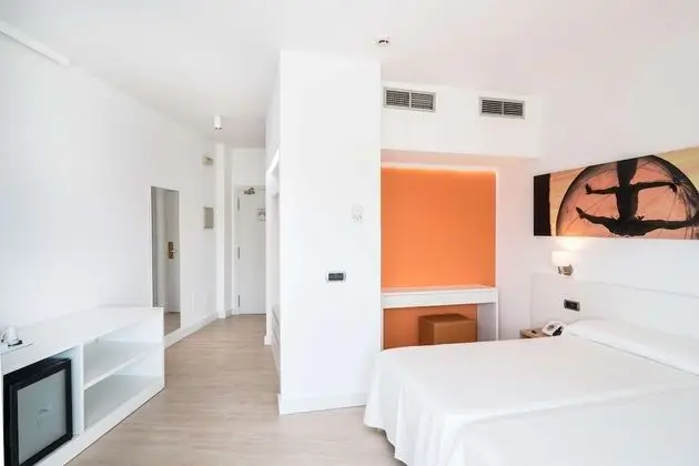 Superior Tek Büyük Yataklı Oda, Balkon, Deniz Manzaralı