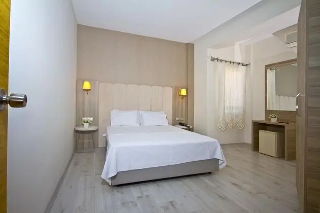 Deluxe Oda (İptal Edilemez)