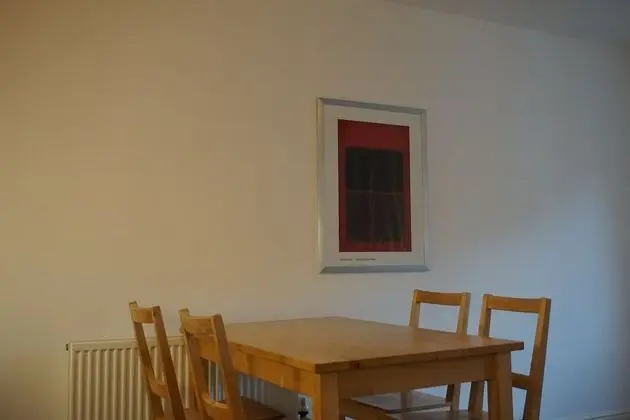 Apart Daire, Birden Çok Yatak, Sigara İçilmez