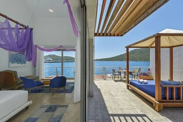 Superior Oda, Deniz Manzaralı
