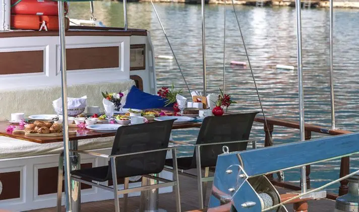 Vip Yacht Tour ( İptal Edilemez)