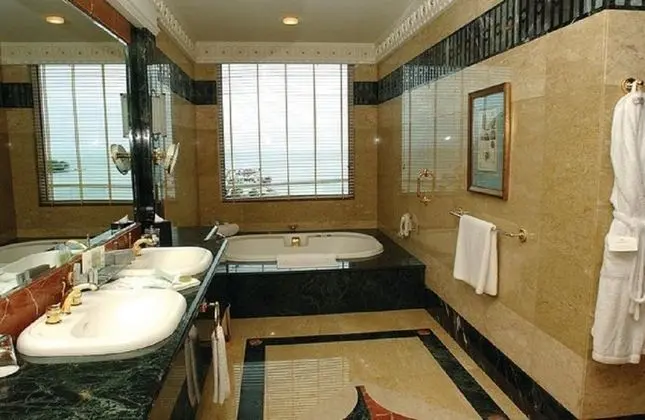 1 Çift Kişilik Veya 2 Tek Kişilik Yatak Club Deluxe