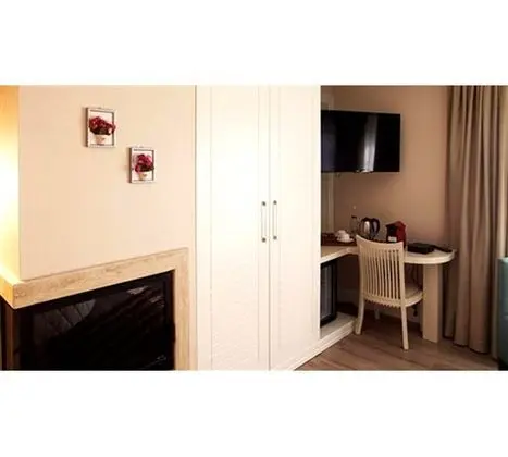 Corner Suite Forest View