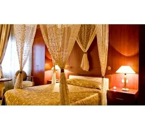 Corner Oda (İptal Edilemez)