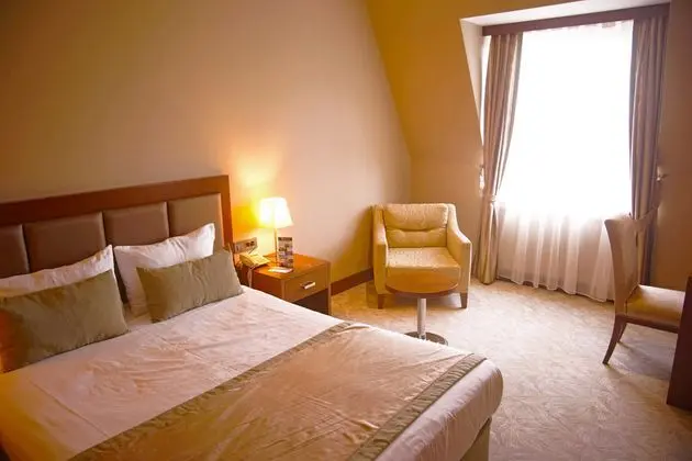 Deluxe Oda (İptal Edilemez)