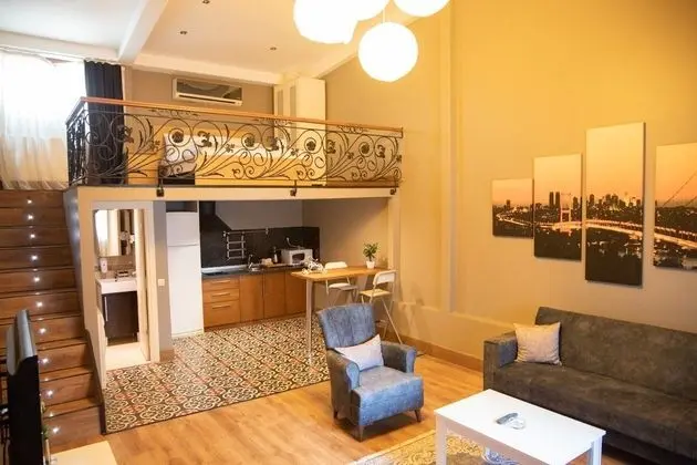 Loft Suite