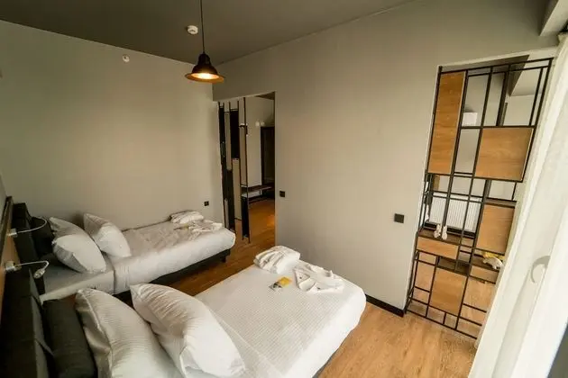 Deluxe Double/Twin Apart Mountain View
