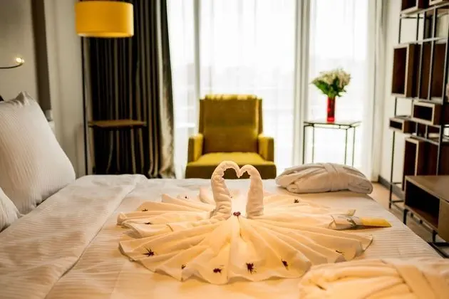Deluxe Family Room - SKI PACKAGE