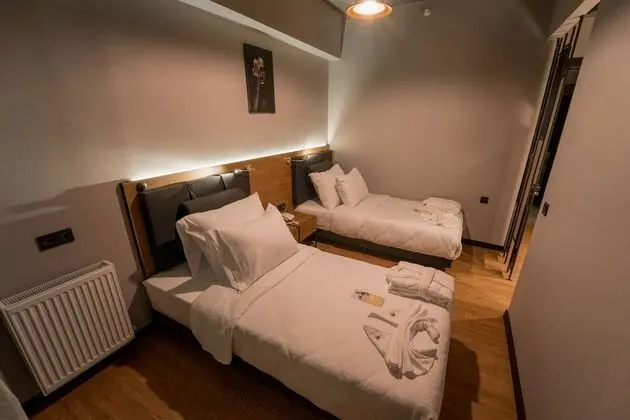 Deluxe Family Room - SKI PACKAGE