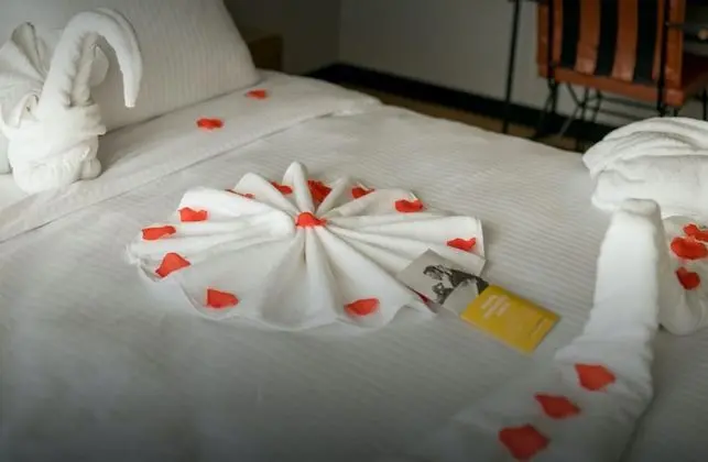 Deluxe Suite - ROMANCE PACKAGE