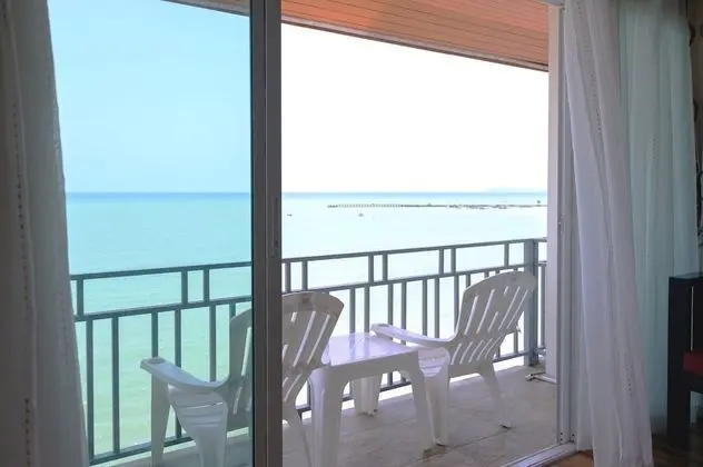 İki Ayrı Yataklı Oda, Deniz Manzaralı