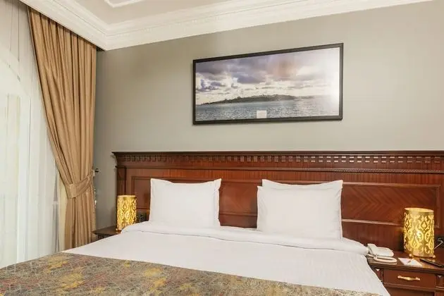 Deluxe Tek Büyük Yataklı Oda