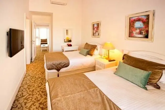 Deluxe Custom Villa