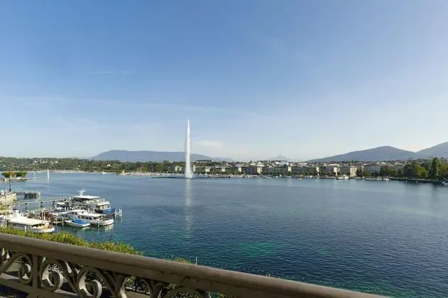 Junior Süit, 1 En Büyük (King) Boy Yatak, Sigara İçilmez (Lake Front)