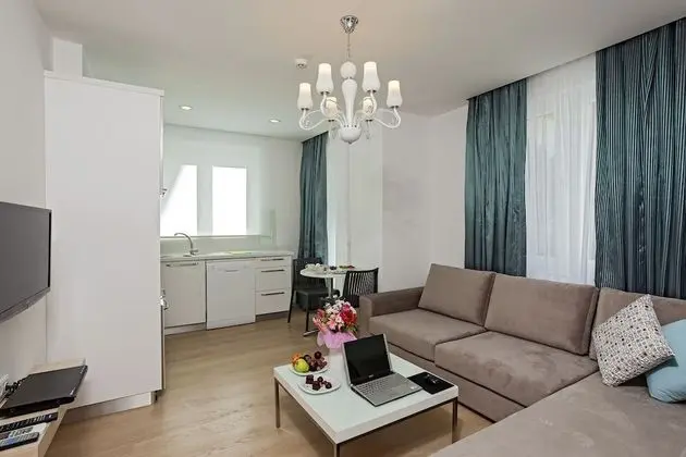 1+1 APARTMENT - ANEX BUILDING