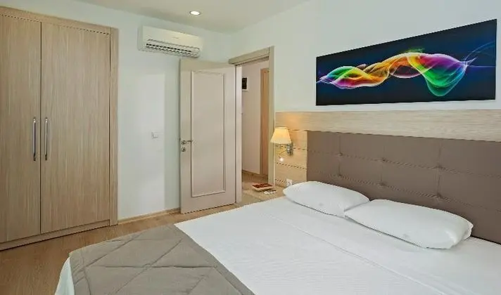 1+1 Modern Apart Suite Oda