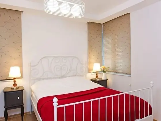 3+1 APARTMENT - ANEX BUILDING