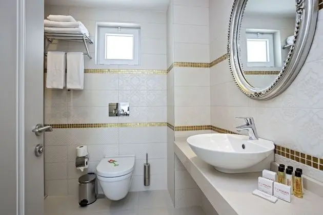 Standard Oda (For Two People)