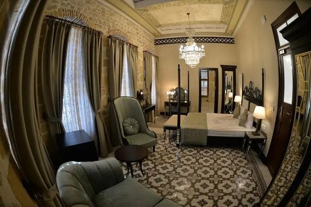 Executive Suit