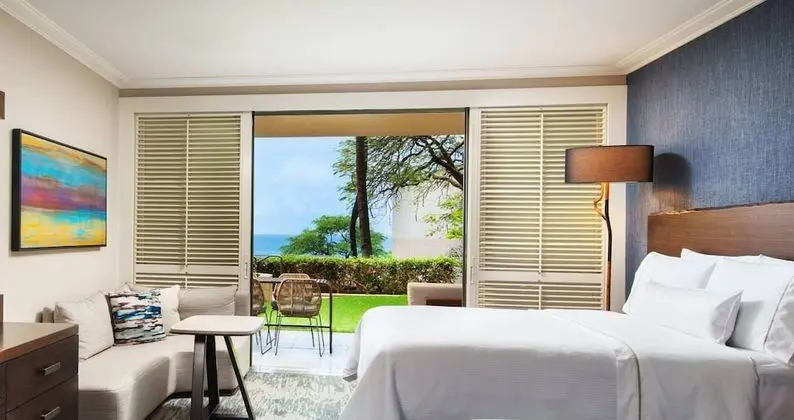 Oda, 2 Büyük (Queen) Boy Yatak, Balkon, Kısmi Deniz Manzarası