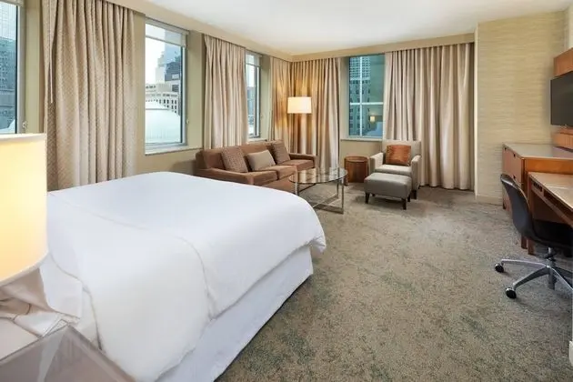 Westin, Junior Süit, 1 En Büyük (King) Boy Yatak ve Çekyat, Şehir Manzaralı