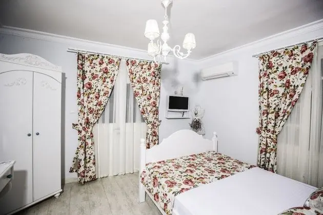 Deluxe Tek Büyük Yataklı Oda, Teras