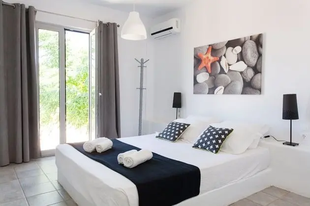 Villa, 6 Yatak Odası, Kişiye Özel Havuzlu, Deniz Manzaralı (Kea & Petra)