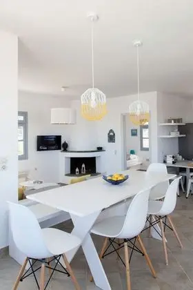 Villa, 6 Yatak Odası, Kişiye Özel Havuzlu, Deniz Manzaralı (Kea & Petra)
