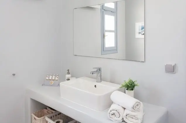 Villa, 6 Yatak Odası, Kişiye Özel Havuzlu, Deniz Manzaralı (Kea & Petra)
