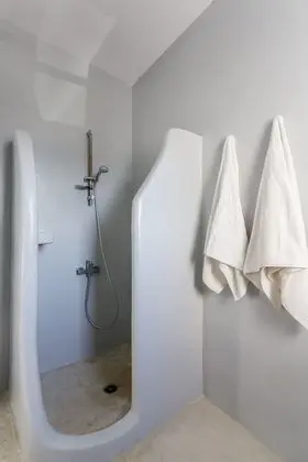 Villa, 6 Yatak Odası, Kişiye Özel Havuzlu, Deniz Manzaralı (Kea & Petra)