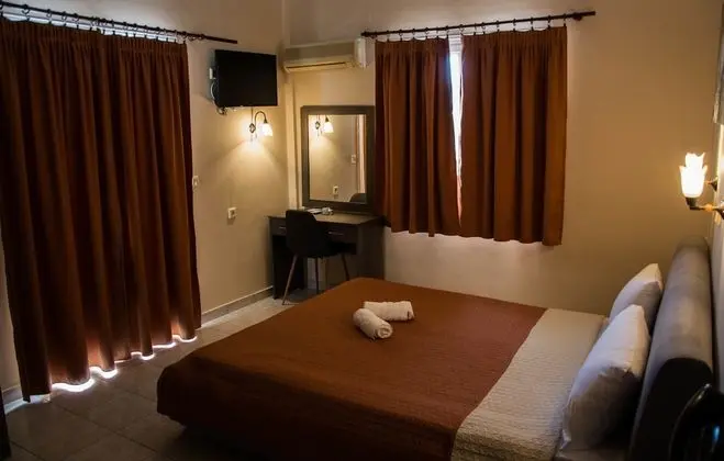 Deluxe Üç Kişilik Oda