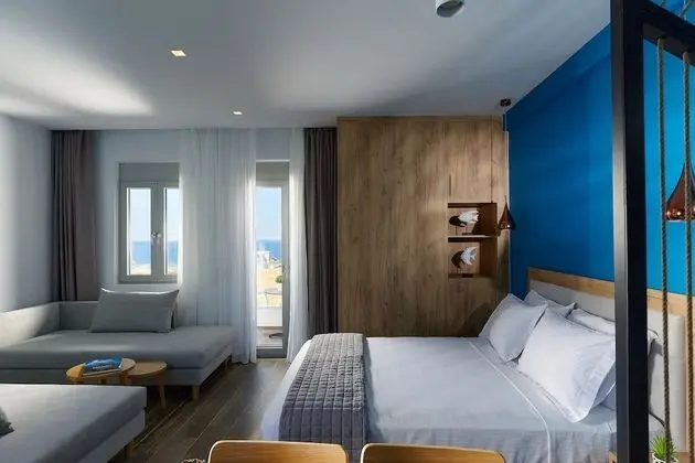 Family Suite with Sea View