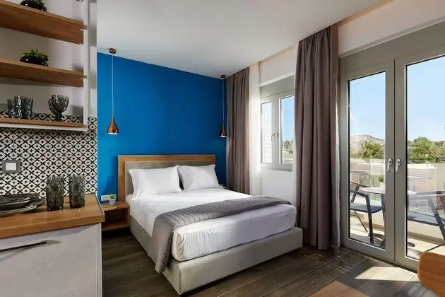 Junior Suite with Garden View