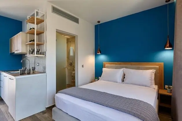 Junior Suite with Garden View
