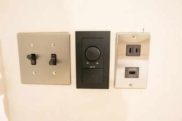 Tek Büyük Yataklı Oda (Smart Double Capsule, Female Only)