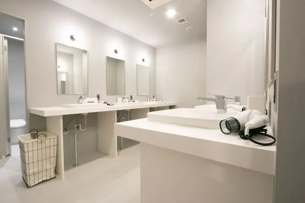 Tek Büyük Yataklı Oda (Smart Double Capsule, Female Only)