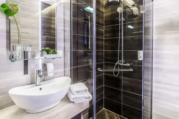 Standard Tek Büyük veya İki Ayrı Yataklı Oda