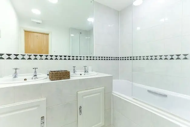 Apart Daire, Birden Çok Yatak, Sigara İçilmez