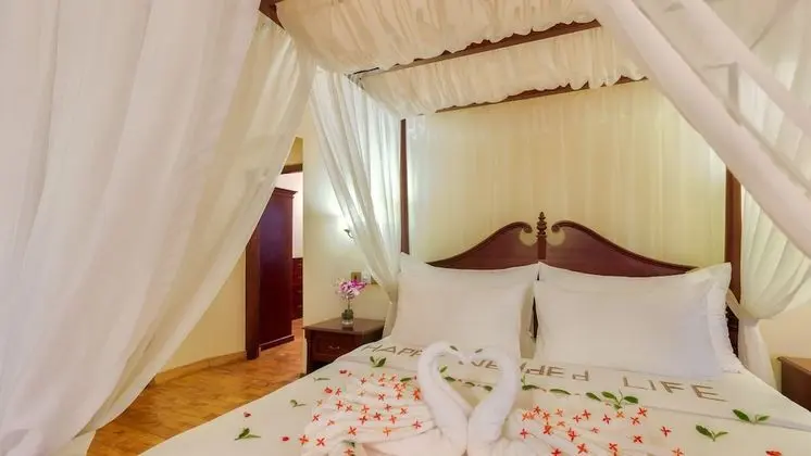 Executive Oda, Nehir Manzaralı, Köşe