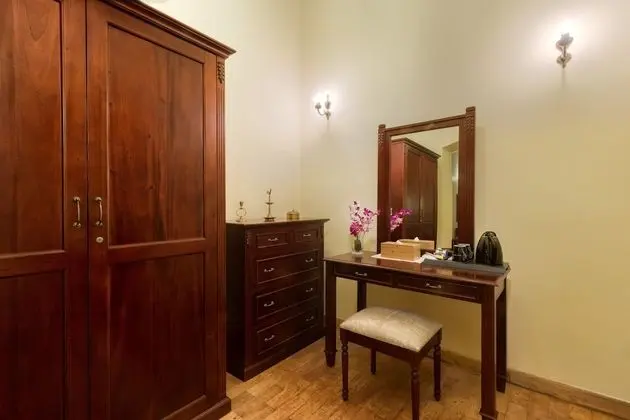 Executive Oda, Nehir Manzaralı, Köşe