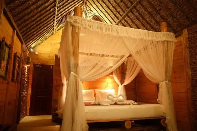 Deluxe Kulübe, Deniz Manzaralı, Denize Sıfır