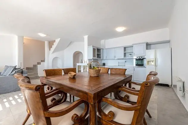 Luxury Villa, 3 Yatak Odası, Havuz Kullanımı, Deniz Manzaralı (Villa Thelgo 2)