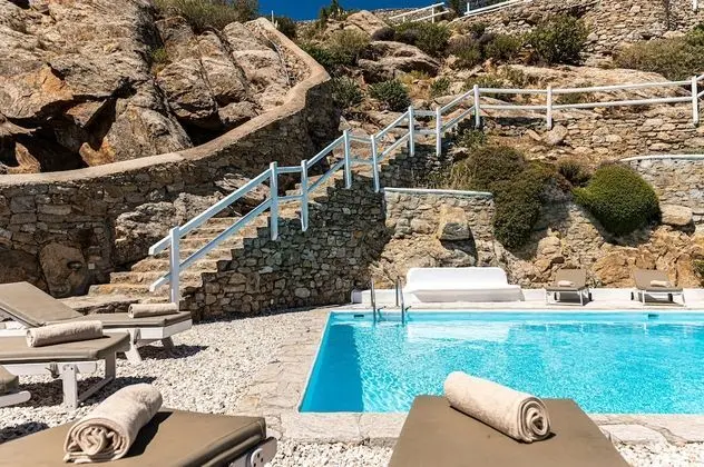 Luxury Villa, 3 Yatak Odası, Havuz Kullanımı, Deniz Manzaralı (Villa Thelgo 2)