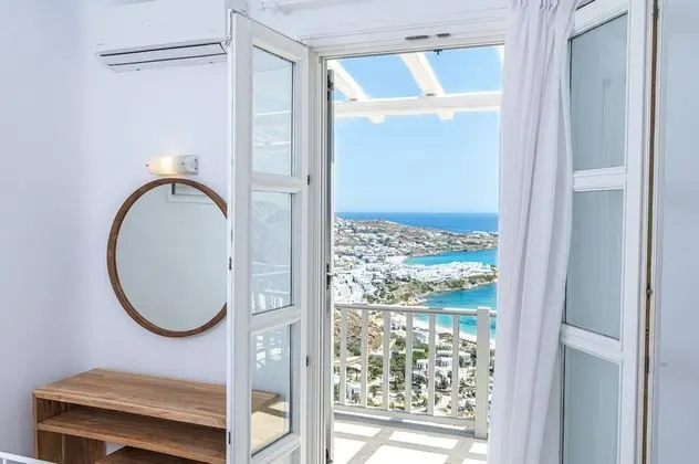 Luxury Villa, 4 Yatak Odası, Havuz Kullanımı, Deniz Manzaralı (Villa Thelgo 1)