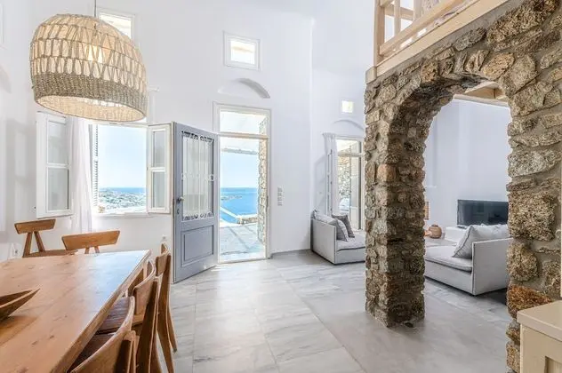Luxury Villa, 4 Yatak Odası, Havuz Kullanımı, Deniz Manzaralı (Villa Thelgo 1)