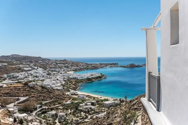 Luxury Villa, 4 Yatak Odası, Havuz Kullanımı, Deniz Manzaralı (Villa Thelgo 1)