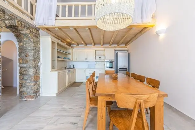 Luxury Villa, 4 Yatak Odası, Havuz Kullanımı, Deniz Manzaralı (Villa Thelgo 1)